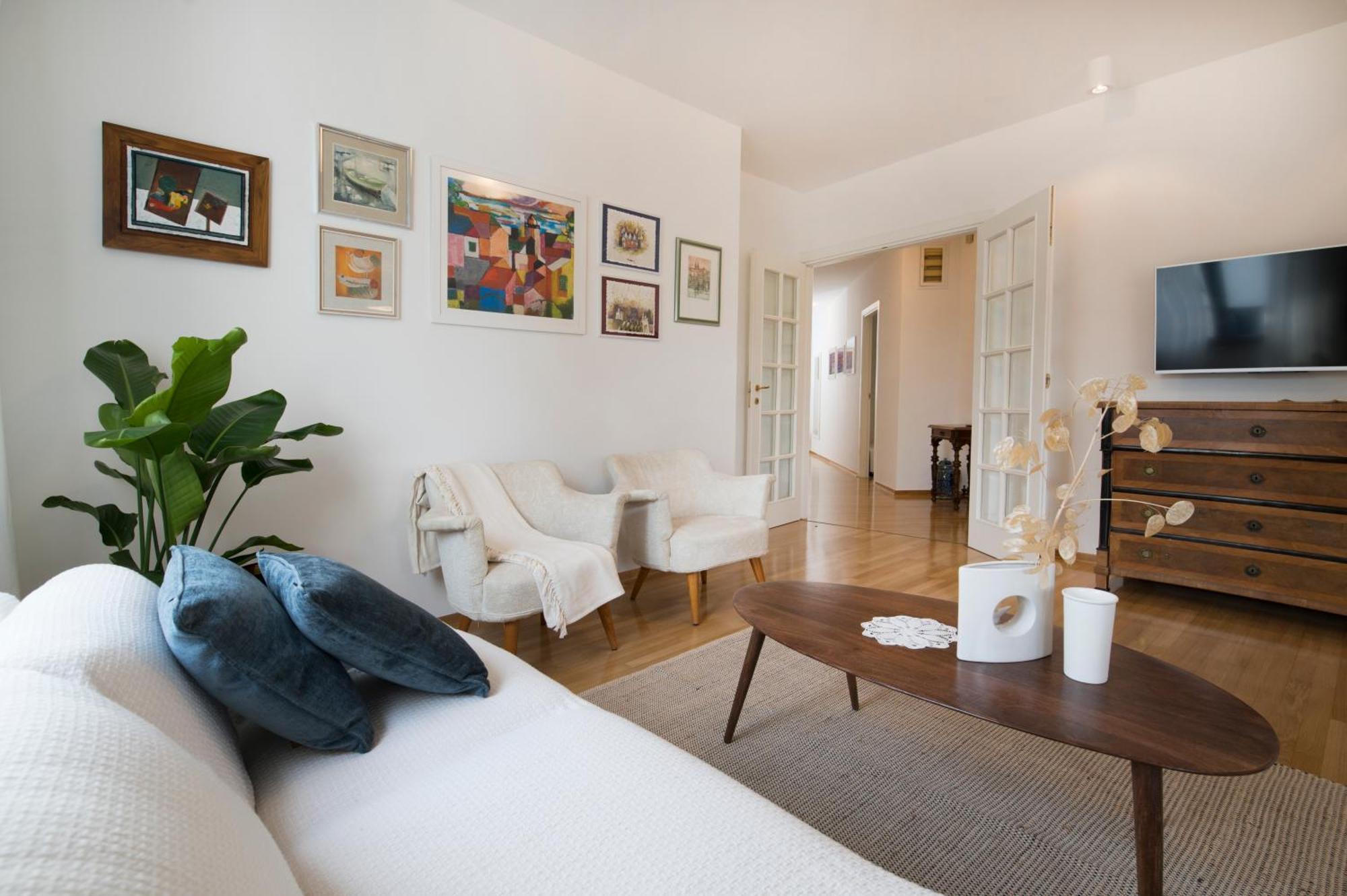 Apartman Palm Tree Superior - Specially Designed Three-room - Location Right Next To The And The Center - Beautiful Terrace *