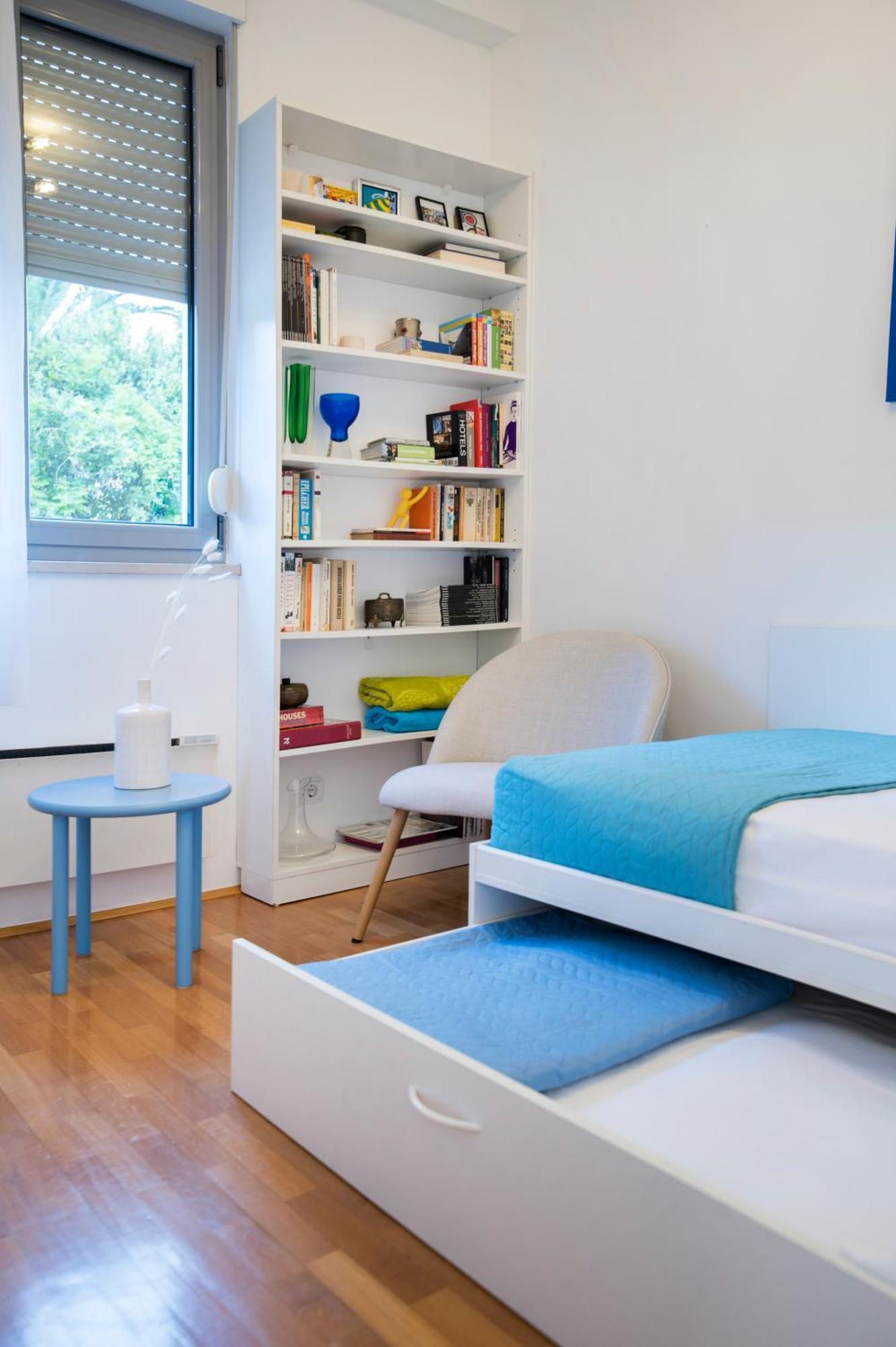 Apartman Palm Tree Superior - Specially Designed Three-room - Location Right Next To The And The Center - Beautiful Terrace *